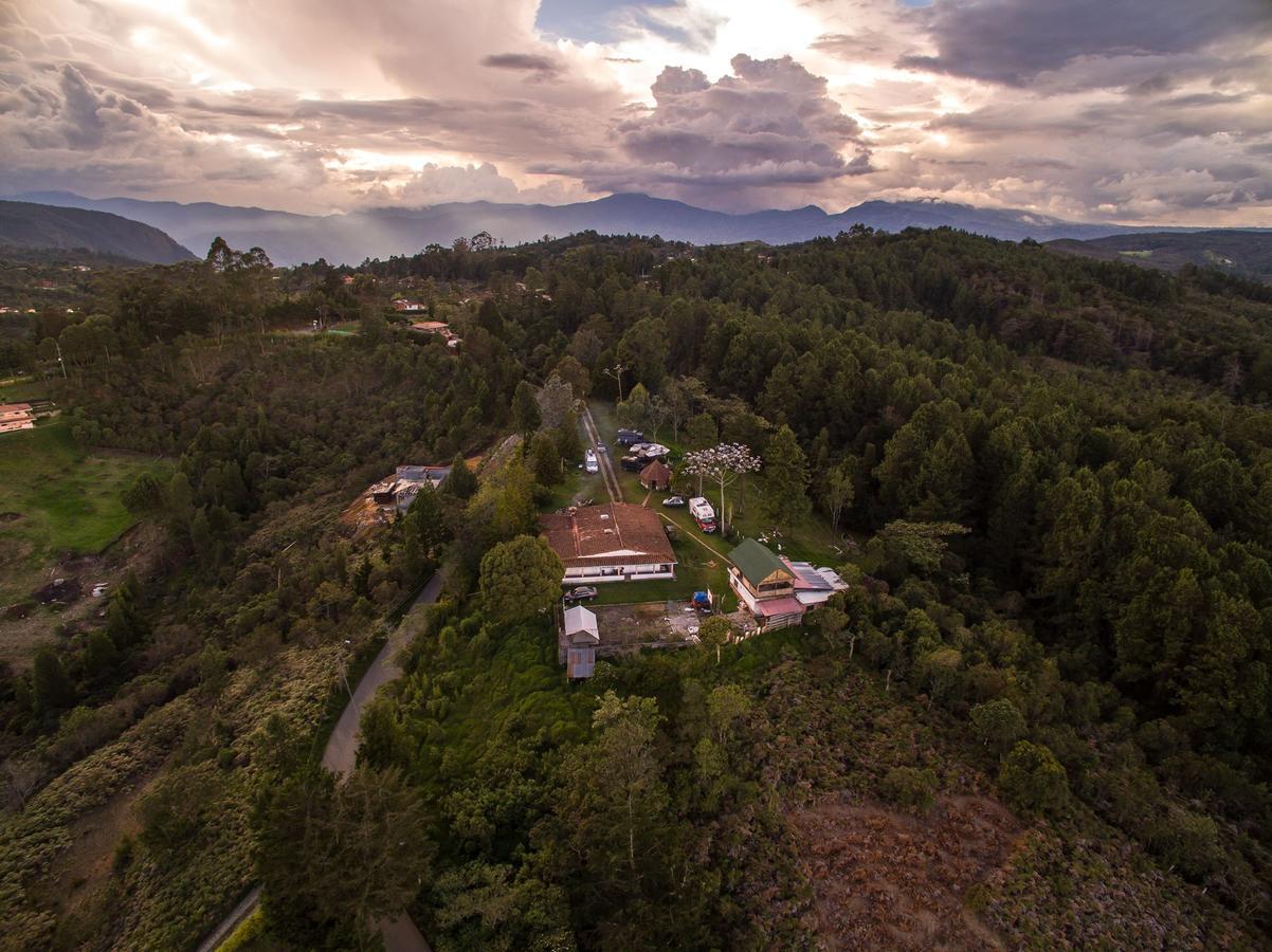 Al Bosque Hostel & Glamping Santa Elena  Exterior photo